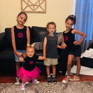 Meet your Posher, Liz